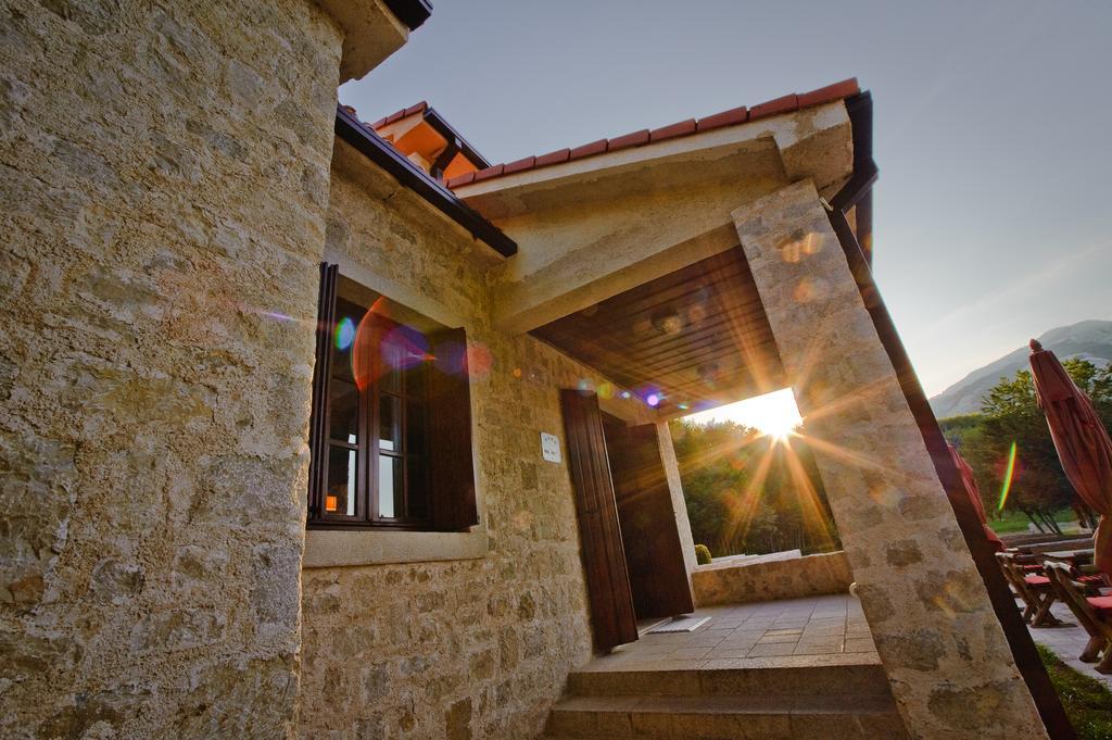 Hotel Ivanov Konak Cetinje Exterior foto